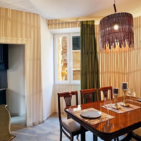 The Downtown - Member Of Spiritual Living Corfu شقة